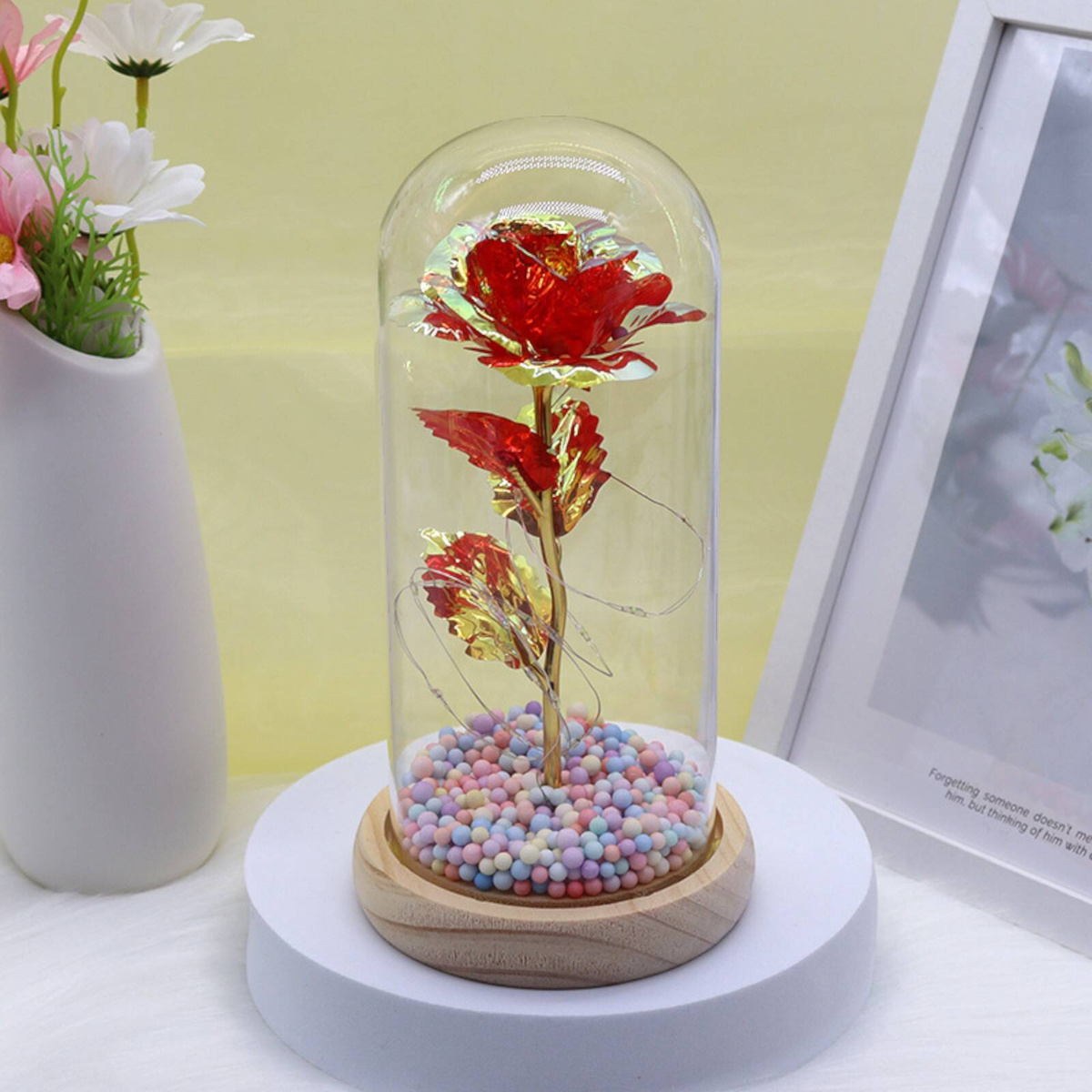 WIECZNA RÓŻA W SZKLE PREZENT NA WALENTYNKI ŚWIECĄCA LED PUDEŁKO PREZENT