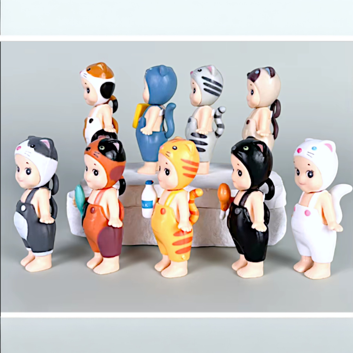 LALKA MINI FIGURKA KOLEKCJONERSKA SONNY ANGEL LALECZKA NA TELEFON KOTKI KOT