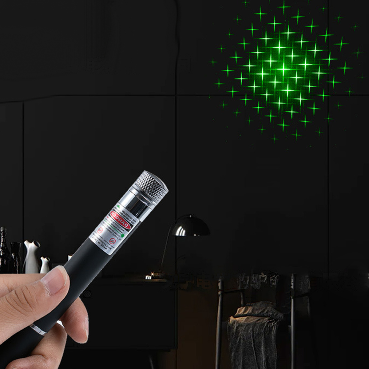 ULTRA LASER MOCNY WSKAŹNIK LASEROWY ZIELONY WIELKI ZASIEG LASEREK 