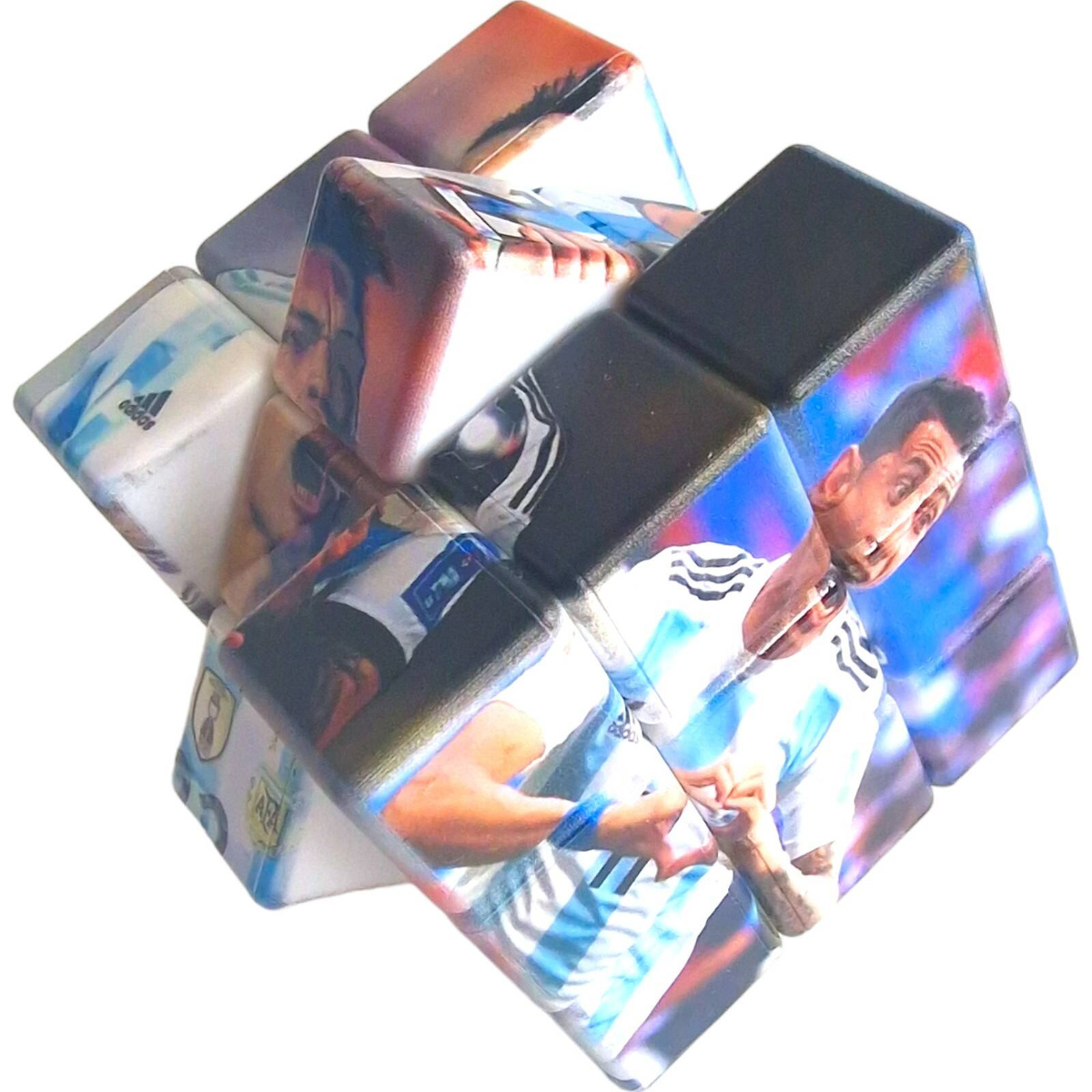 KOSTKA LOGICZNA DO UKŁADANIA 3x3x3 UKŁADANKA EDUKACYJNA Z PIŁKARZAMI 