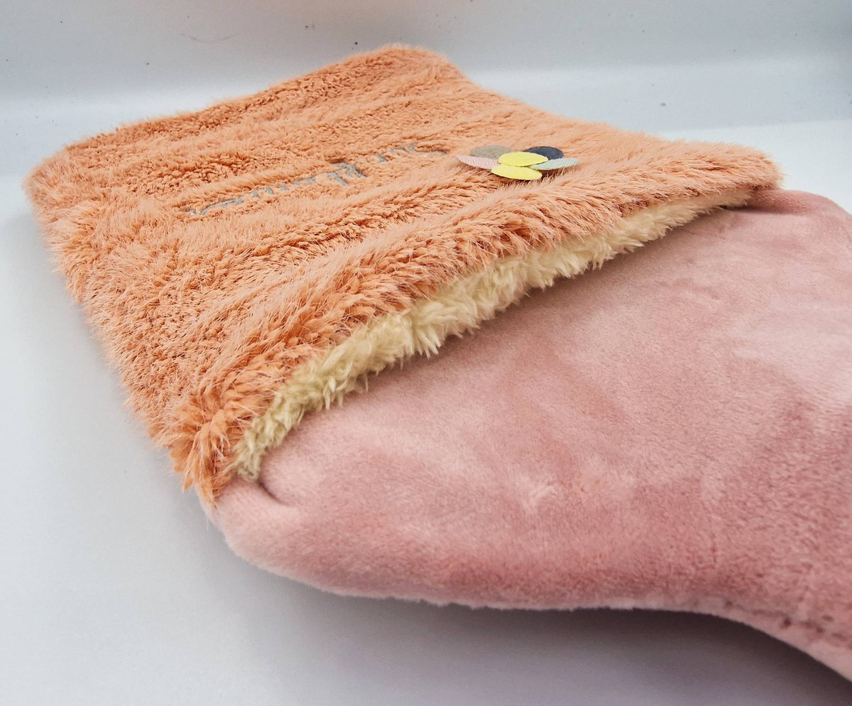 DUŻY TERMOFOR GUMOWY W SWETERKU POKROWIEC PLUSZOWY OGRZEWACZ 2 LITRY CIEPŁY