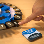 TAPPLE GRA SŁOWNA EDUKACYJNA KREATYWNA ZABAWA GRA RODZINNA 36 KART LITERKI