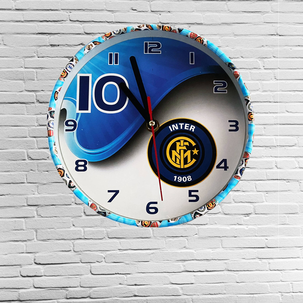 ZEGAR ŚCIENNY DLA KIBICA INTER MEDIOLAN DO POKOJU DZIECKA DLA FANÓW DRUŻYNY