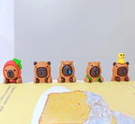 SONNY ANGEL FIGURKA KOLEKCJONERSKA HIPPER KAPIBARA MINI LALECZKA NA TELEFON