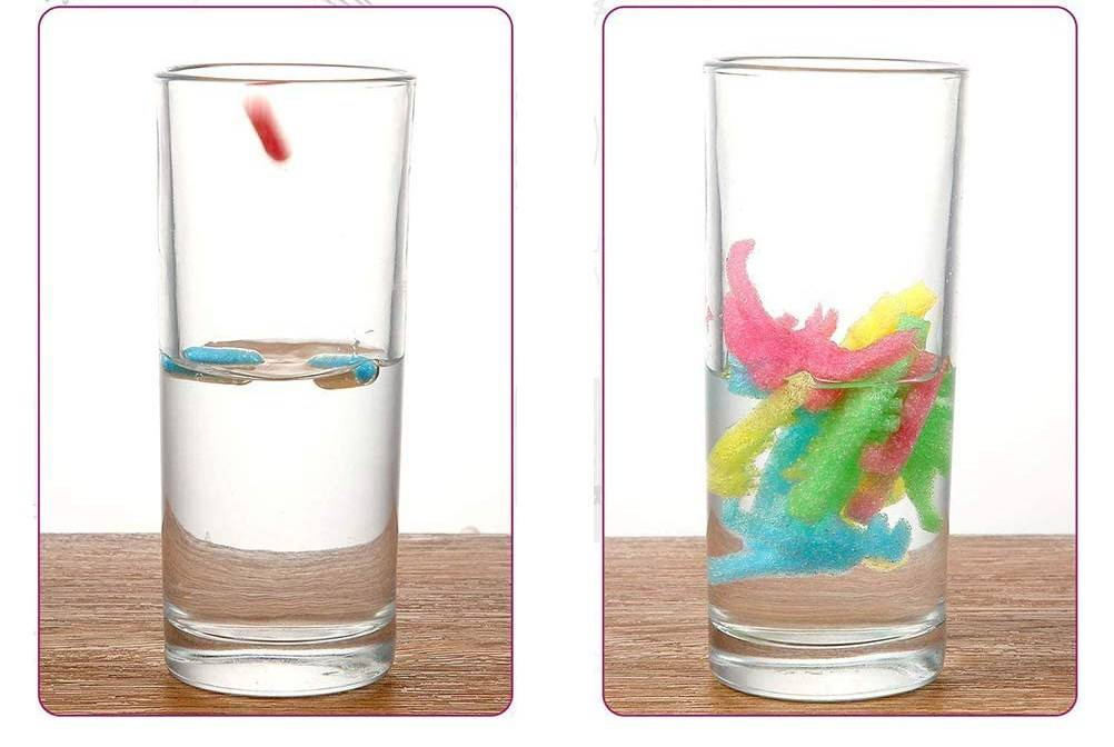 MAGICZNE KAPSUŁKI ROSNĄCE W WODZIE DINOZAURY 12 SZTUK DO KĄPIELI W WANNIE