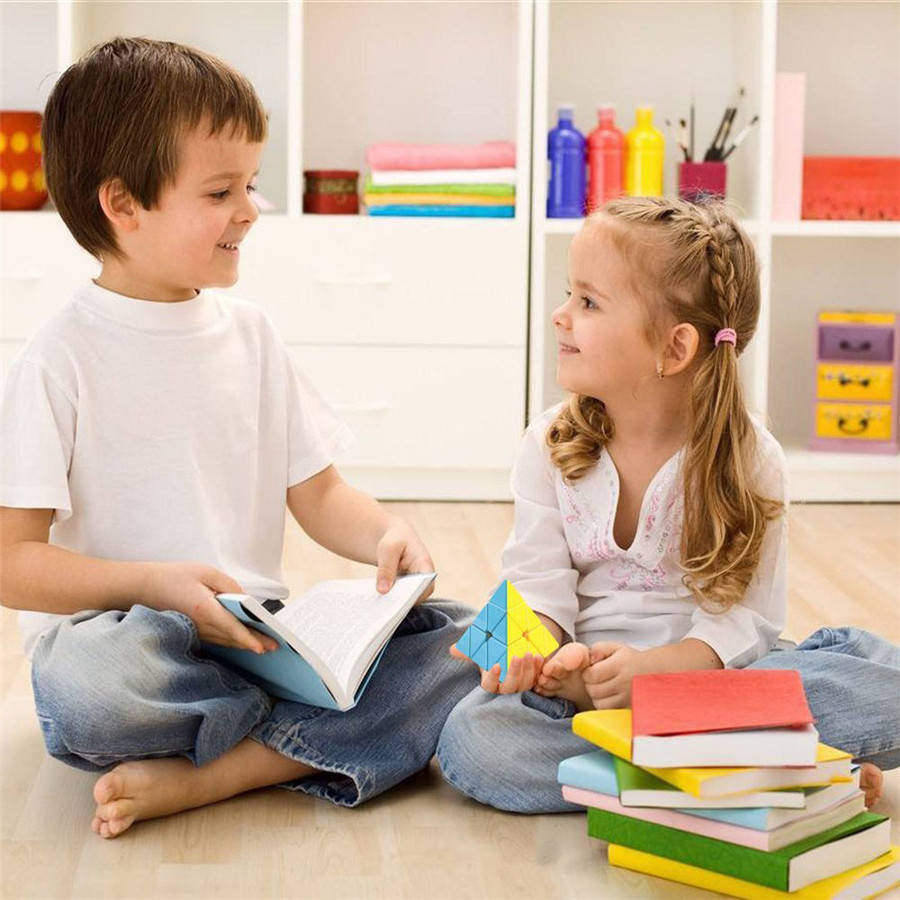 KOSTKA MoYU PIRAMIDA TRÓJKĄT LOGICZNA UKŁADANKA WYREGULOWANA ZABAWKA EDU