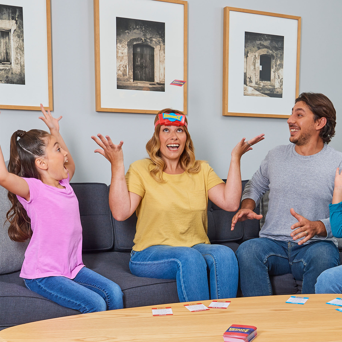 GRA HEDBANZ BLAST OFF! KIM JESTEM? CZYM JESTEM? GRA FAMILIJNA RODZINNA  6+