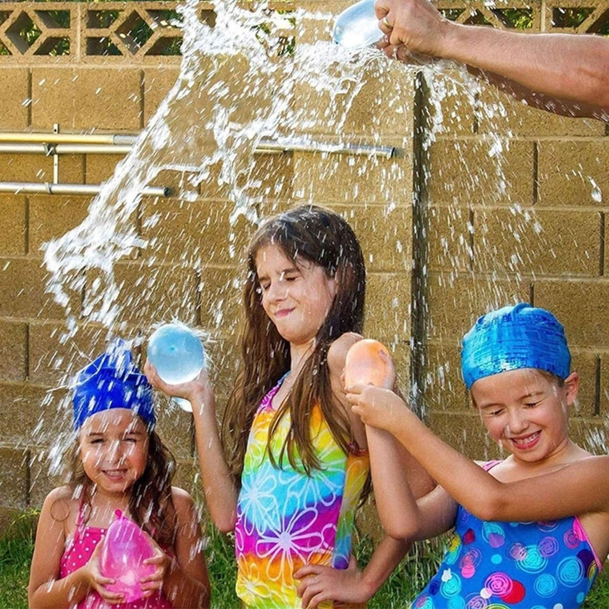 111x BOMBA WODNA BOMBY BALONY WODNE AUTOMAT NA WODĘ GWINT 111 BALONÓW 