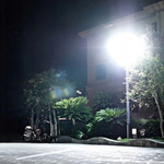 LAMPA SOLARNA 2400W CZUJNIK RUCHU ZMIERZCHU OGRODOWA LATARNIA PILOT GRARAŻ 