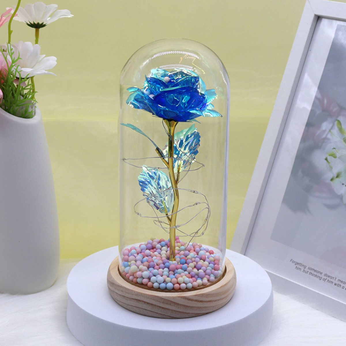 WIECZNA RÓŻA W SZKLE PREZENT NA WALENTYNKI ŚWIECĄCA LED PUDEŁKO PREZENT