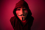 Maska Anonymous, V jak Vendetta - metaliczna