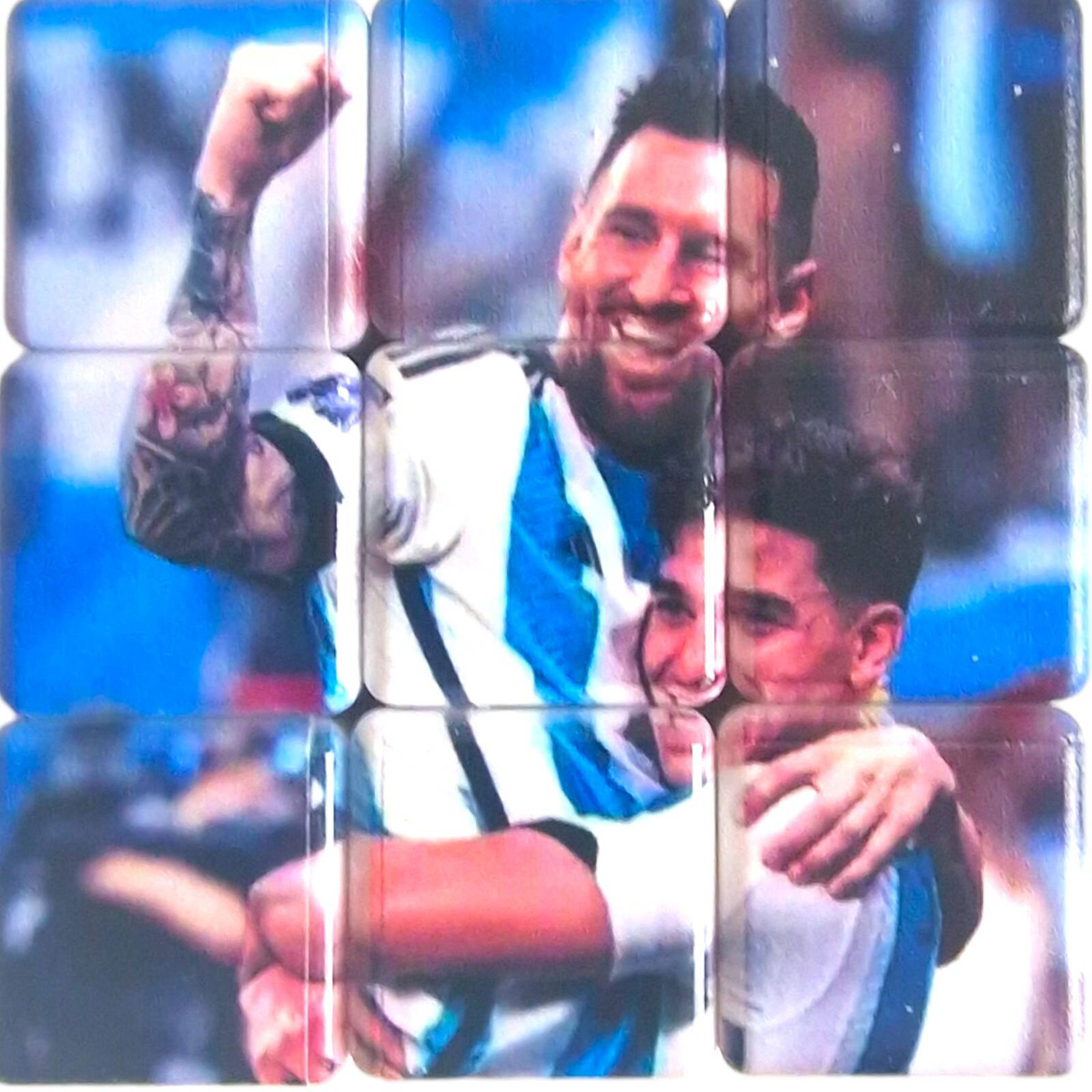 KOSTKA LOGICZNA DO UKŁADANIA 3x3x3 UKŁADANKA EDUKACYJNA Z PIŁKARZAMI 